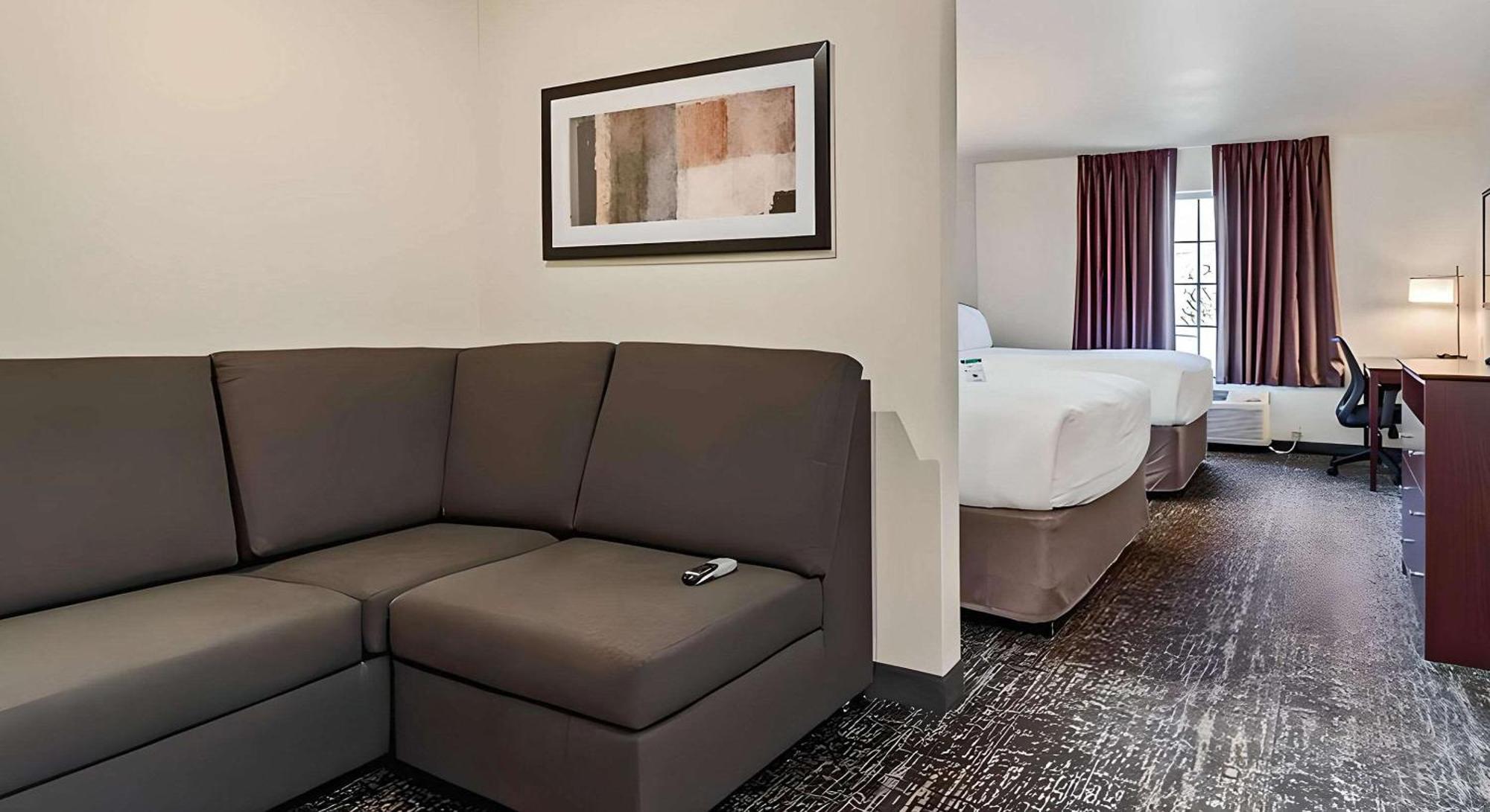 Comfort Inn & Suites Morgan Exterior photo